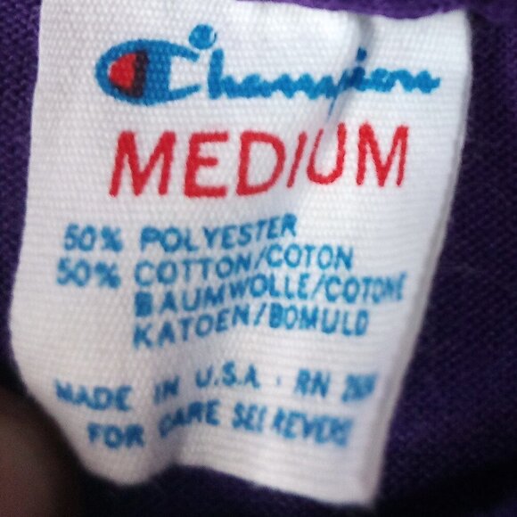 Deadstock Vintage Champion Los Angeles Lakers Back To Back Champions T-Shirt - Picture 3 of 5